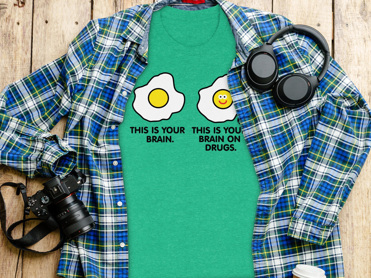 Humorous This Is Your Brain On Drugs T-shirt Product