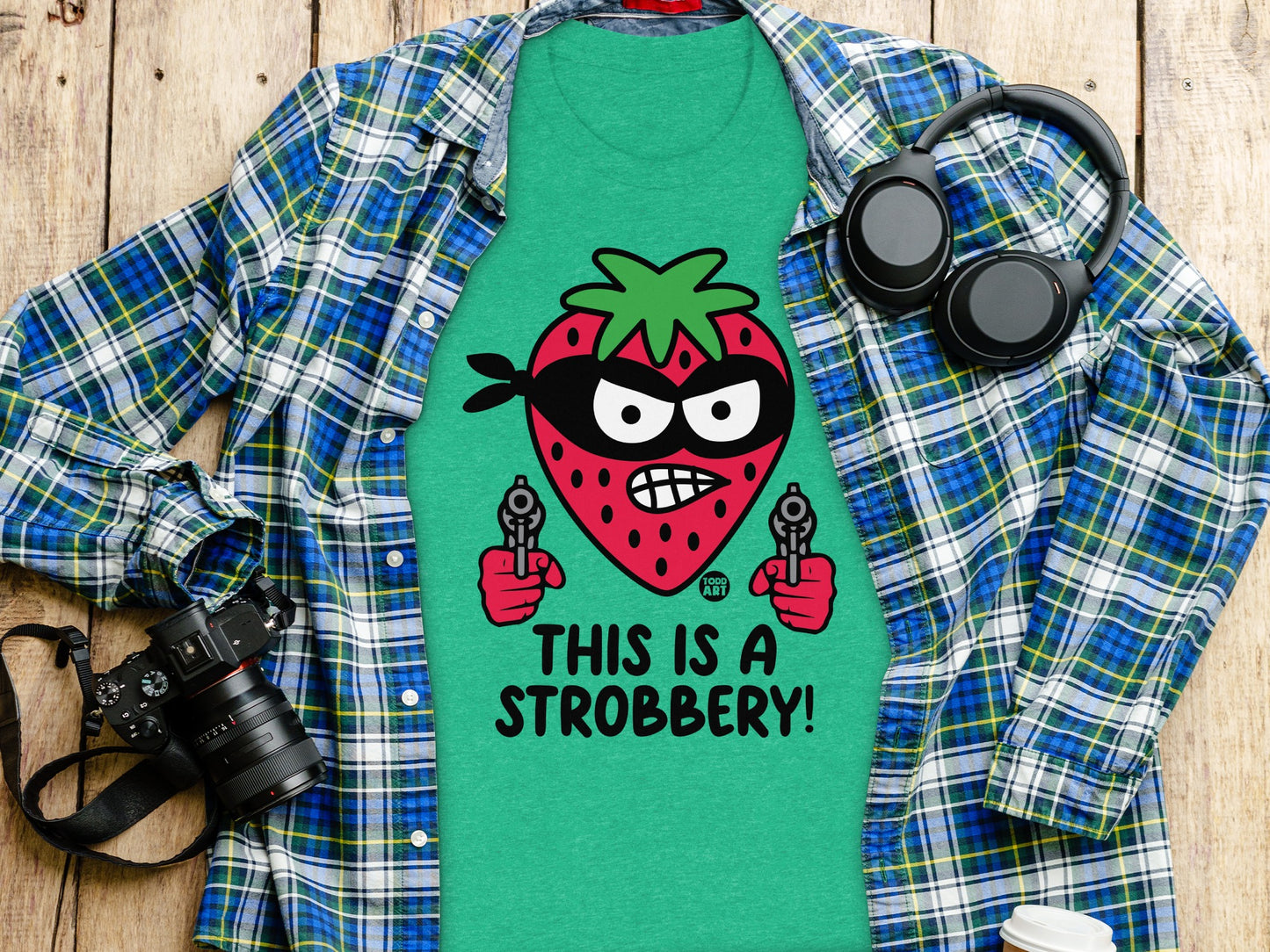 This is a Strobbery Graphic Tee shirt product type