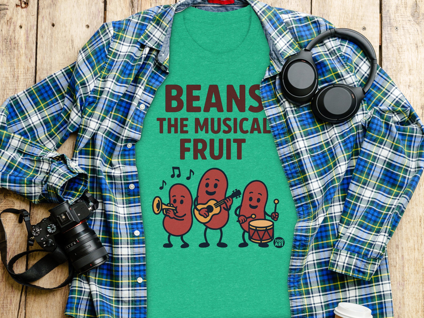 BEANS THE MUSICAL FRUIT Graphic T-Shirt