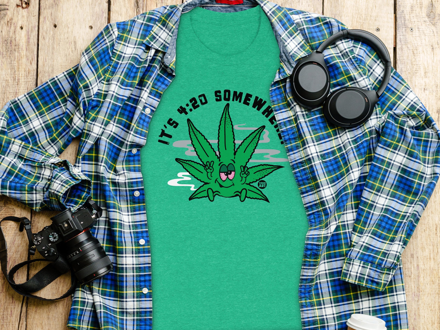 It's 4:20 Somewhere Green Funny Weed Graphic T-Shirt
