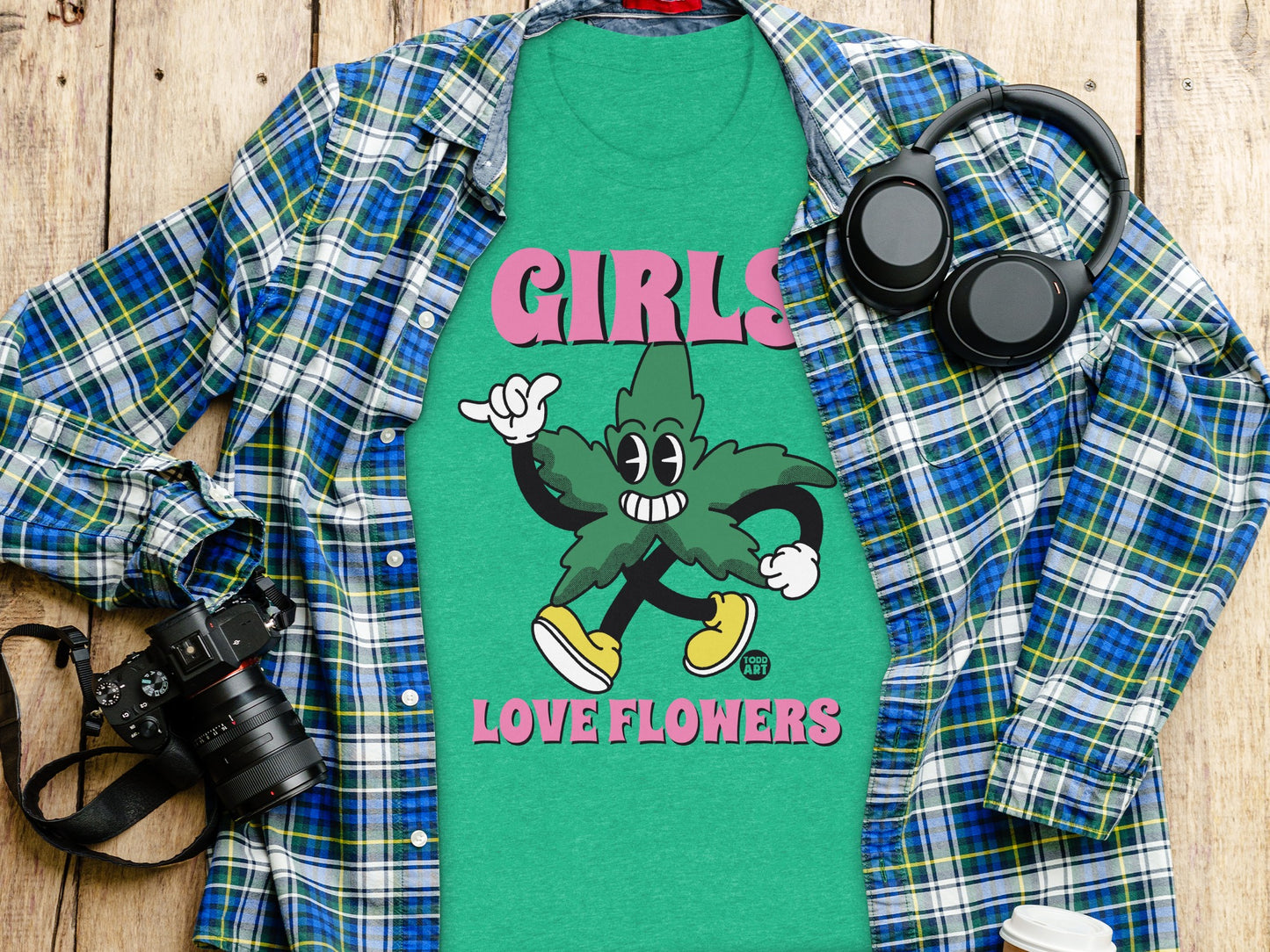 Girls Love Flowers Graphic Tee Product