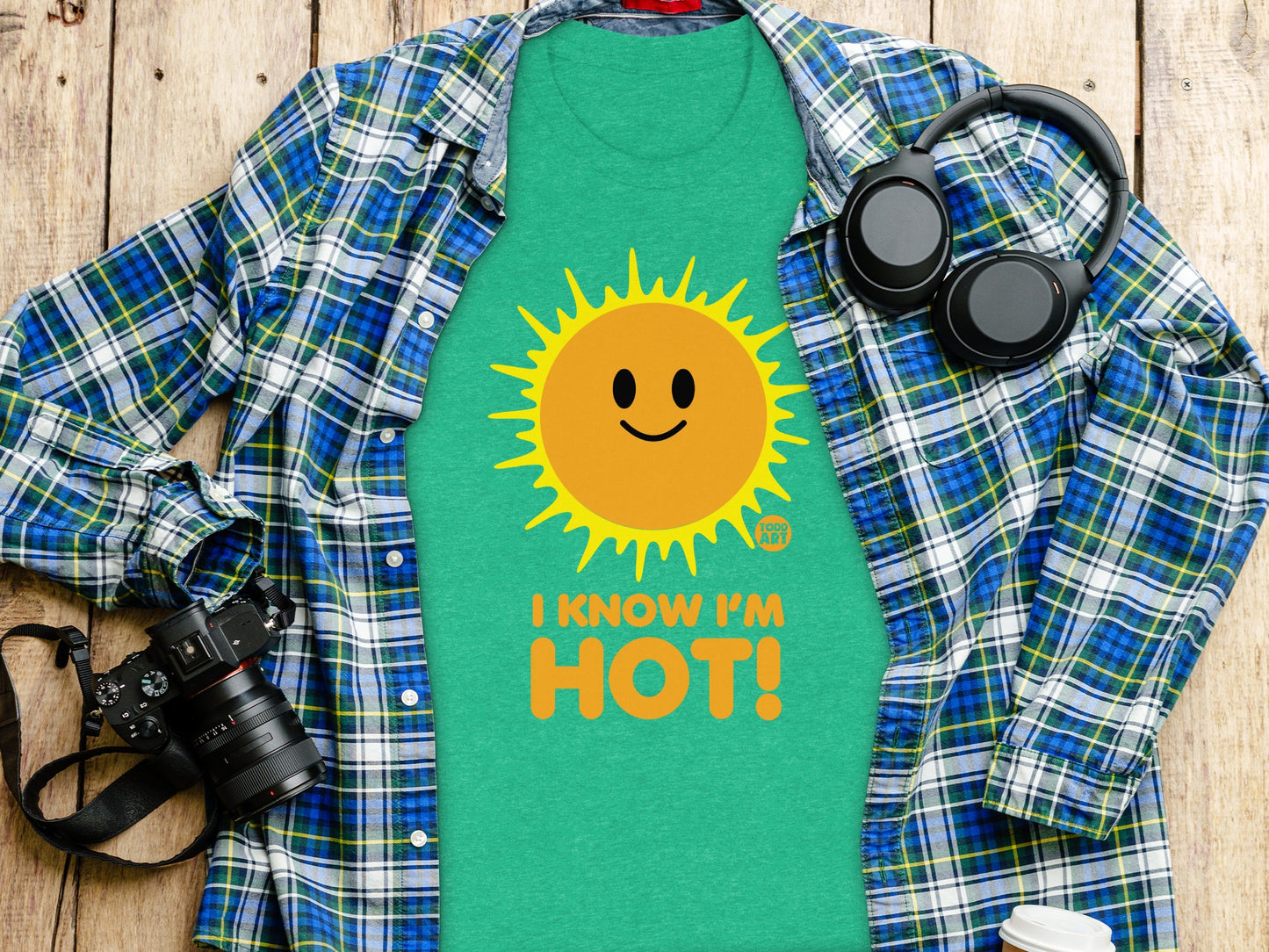 I Know I'm Hot Sun Graphic Green T-shirt