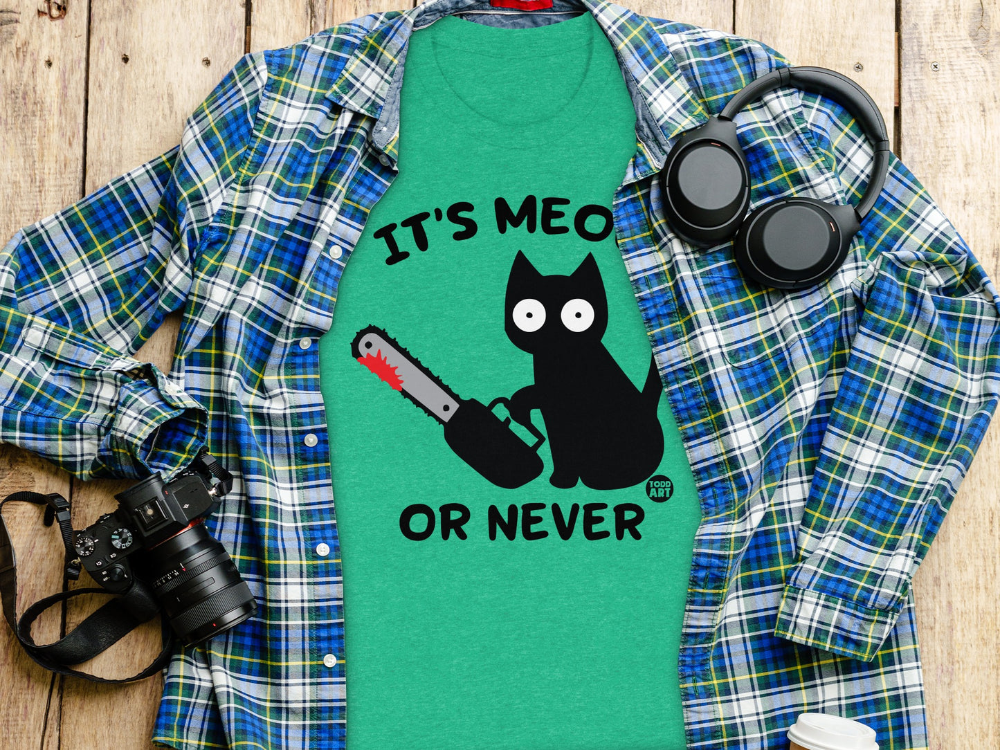 It's Meow Or Never Chainsaw Cat T-shirt product type