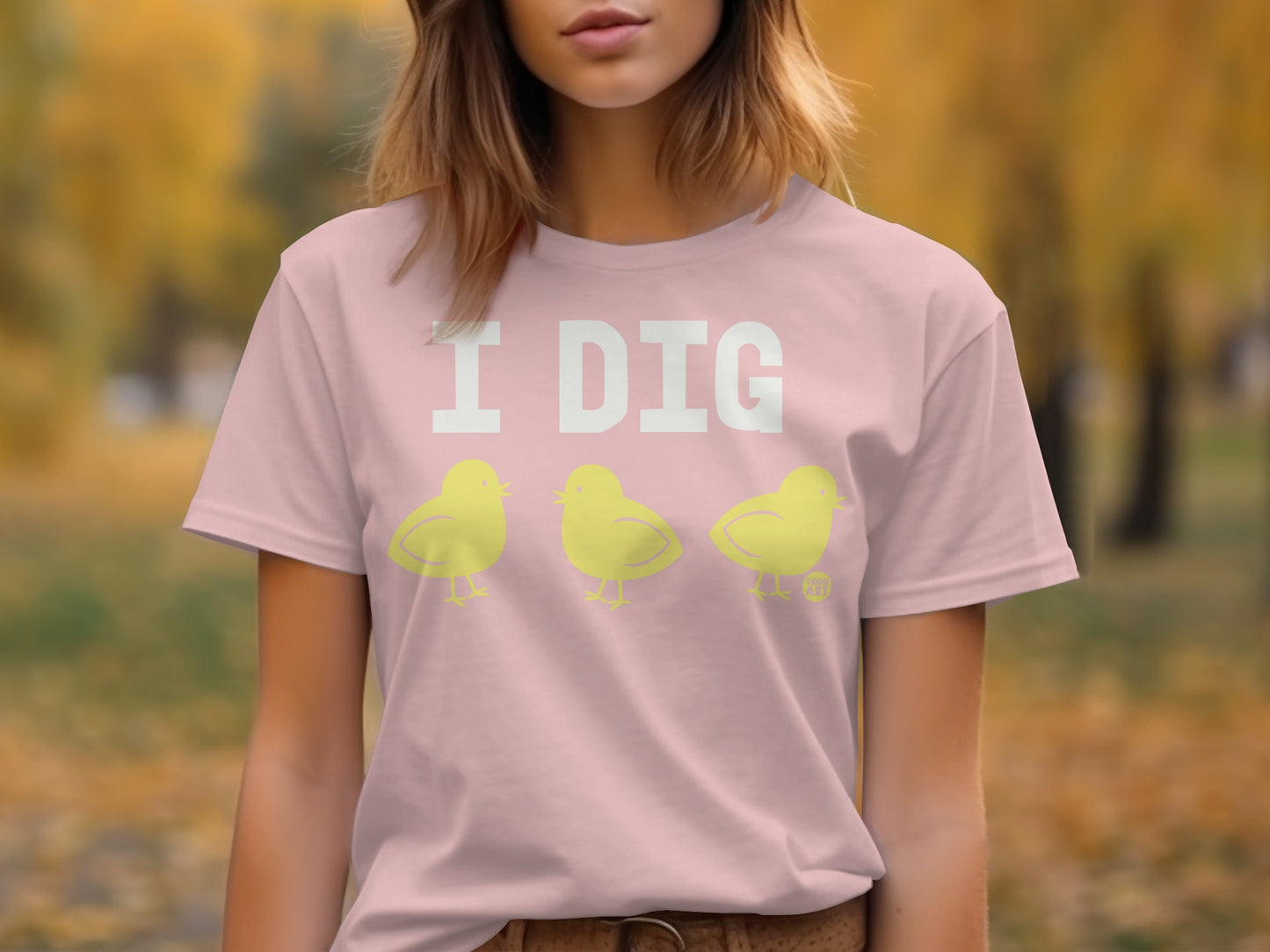 I Dig Three Cute Chicks Graphic Print T-shirt product