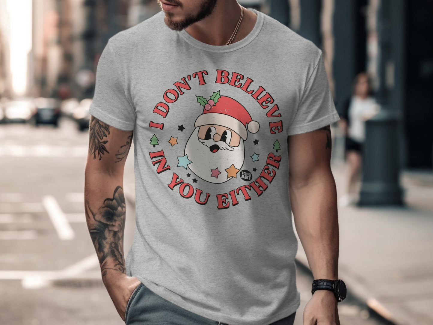 I Don't Believe In You Either Funny Santa Claus T-shirt